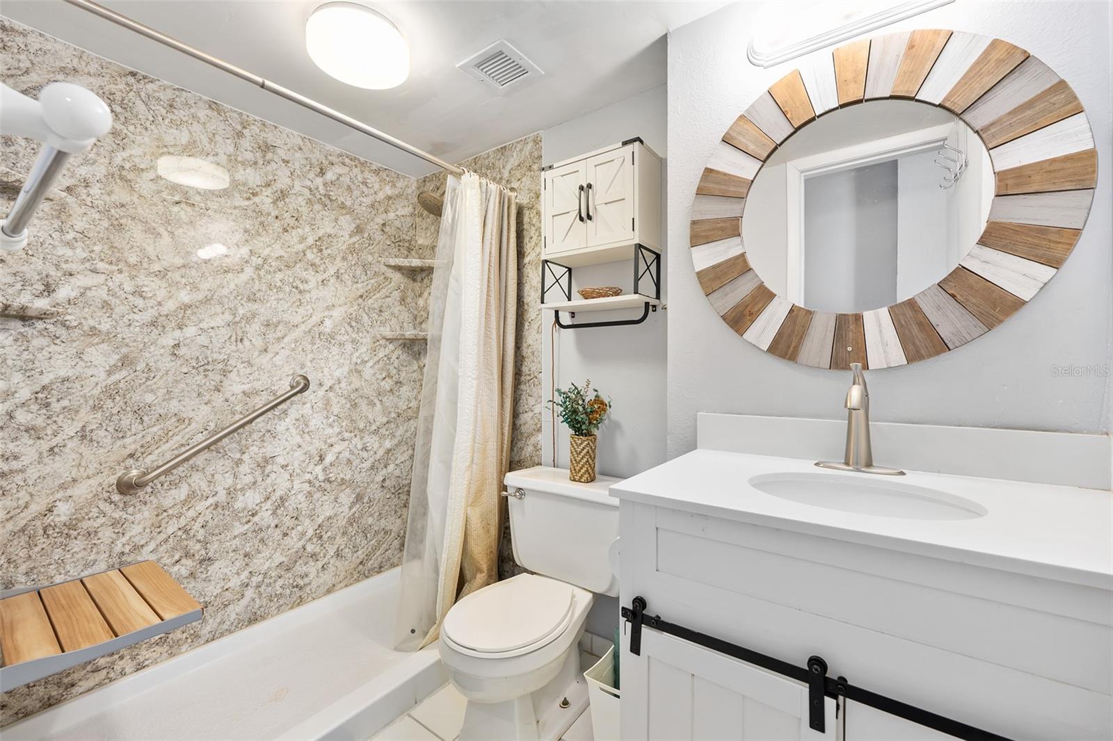 Image 5 of 42 For 935 Atlantic Avenue 111