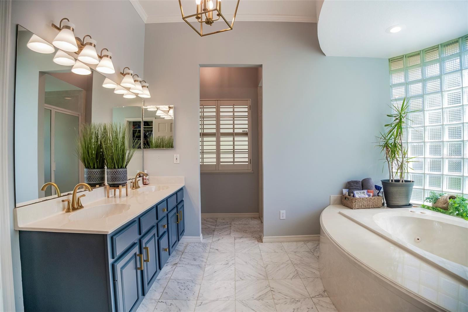 Image 22 of 38 For 1411 Wyngate Drive