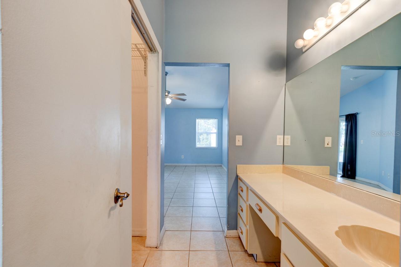 Image 9 of 24 For 5441 Landis Avenue