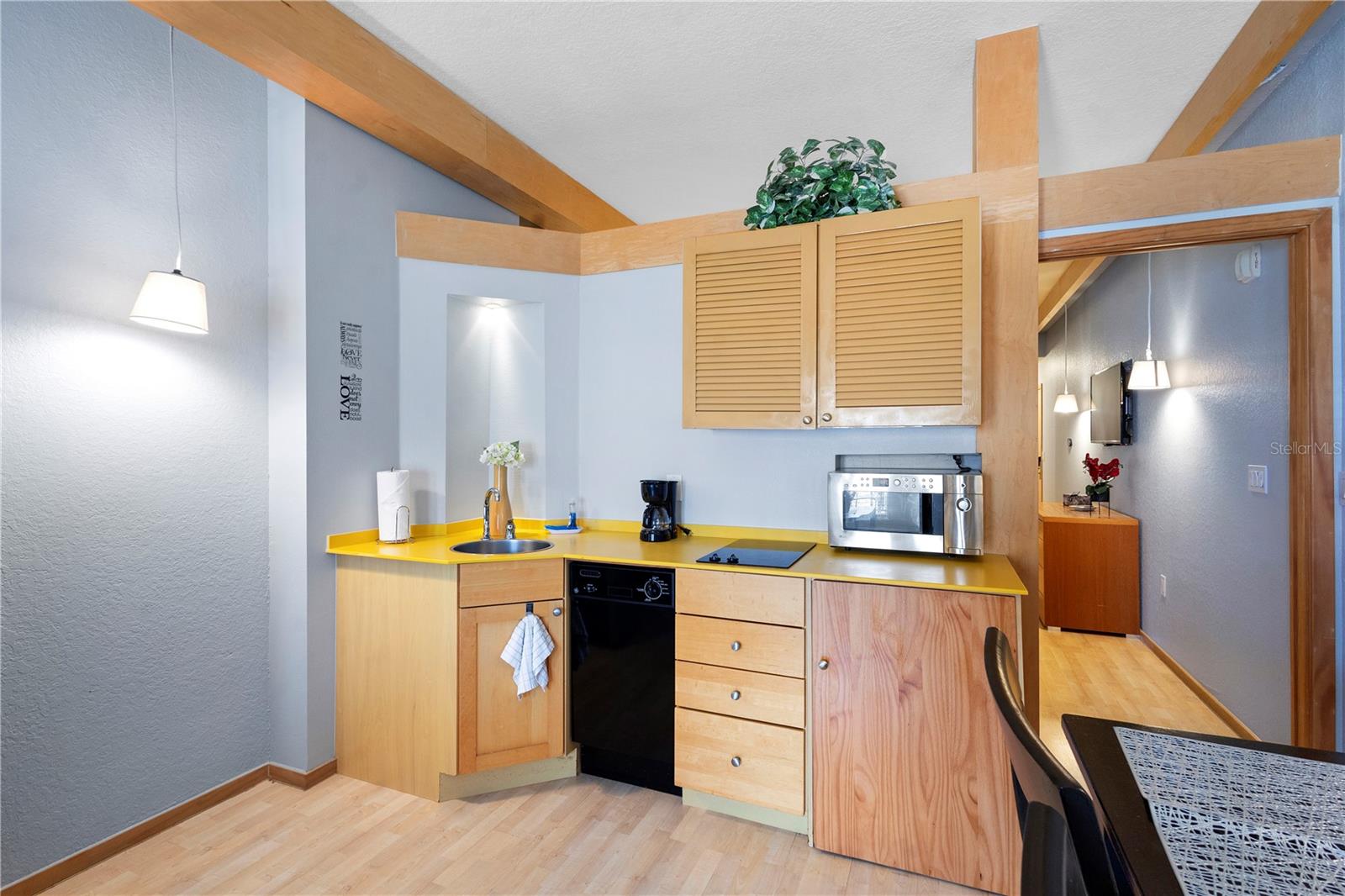 Image 2 of 30 For 101 Palm Harbor Parkway A+b 223