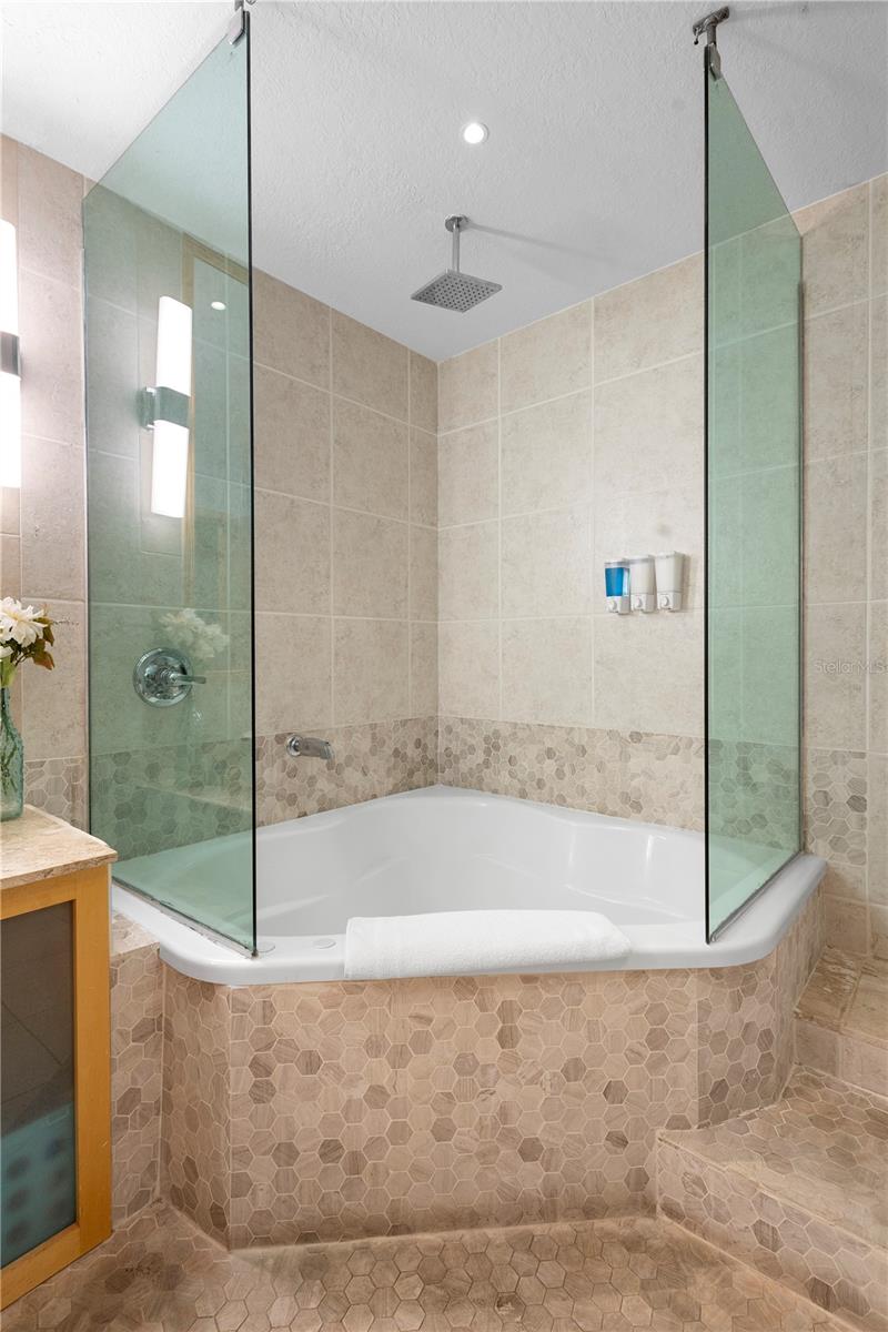 Image 21 of 30 For 101 Palm Harbor Parkway A+b 223