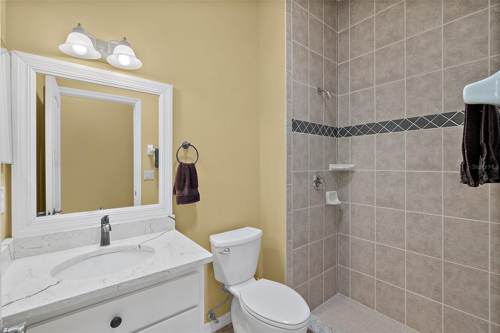 Image 27 of 45 For 5925 Broken Bow Lane