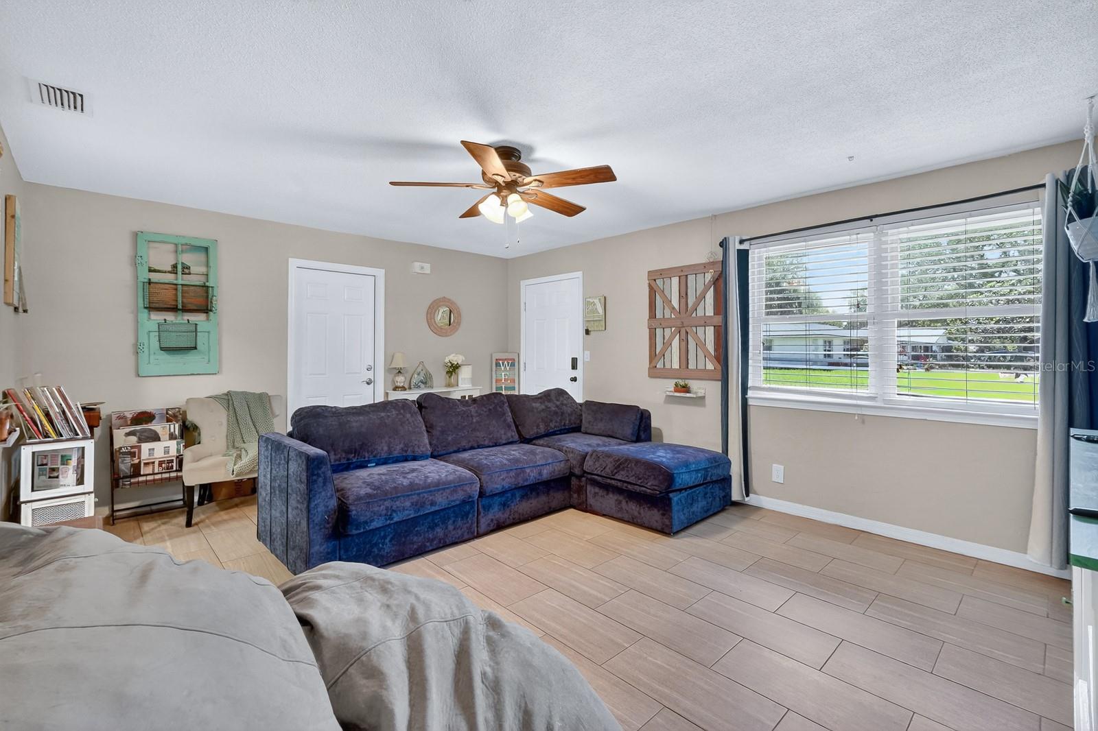 Image 5 of 42 For 327 London Road