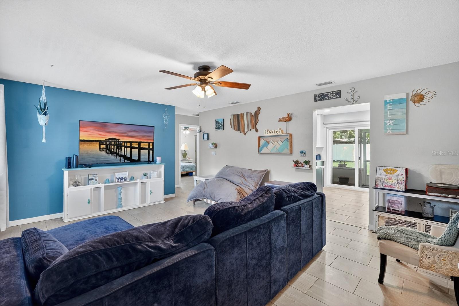 Image 6 of 42 For 327 London Road