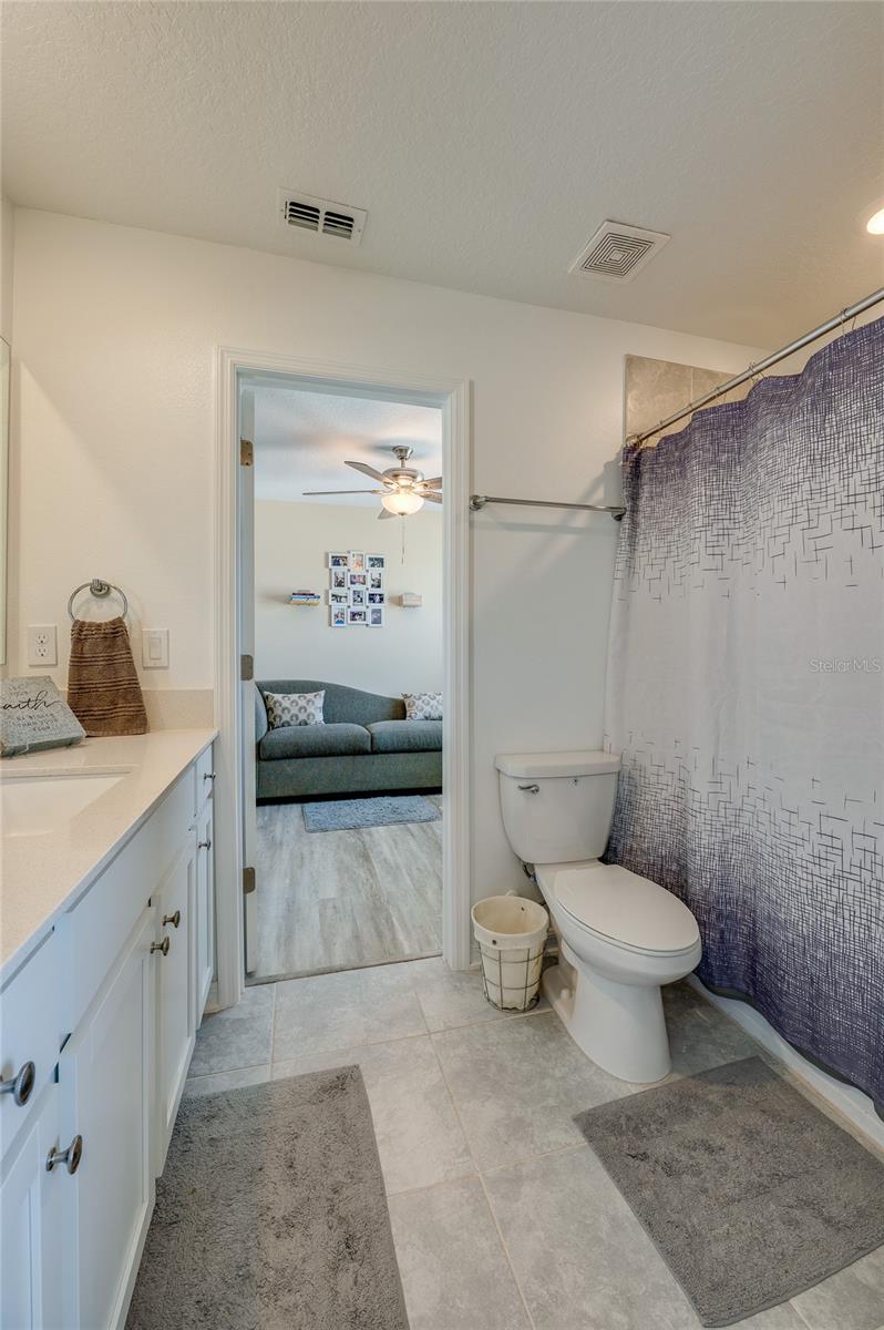 Image 32 of 57 For 3986 Willowbrook Drive