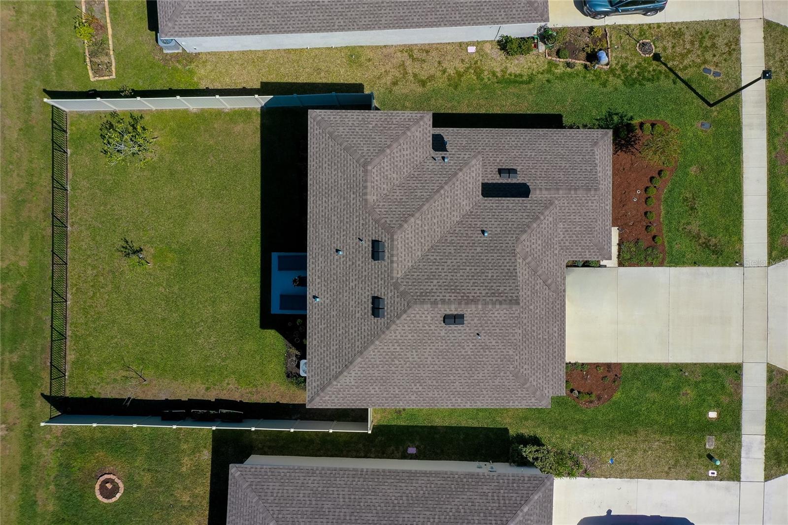 Image 5 of 57 For 3986 Willowbrook Drive