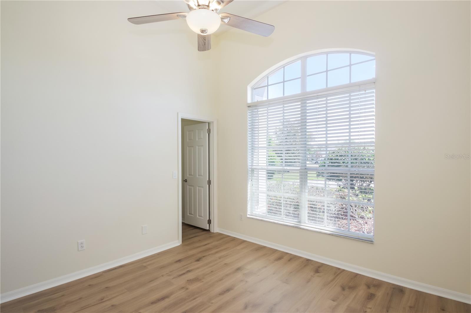 Image 15 of 43 For 140 Rangeline Woods Cove