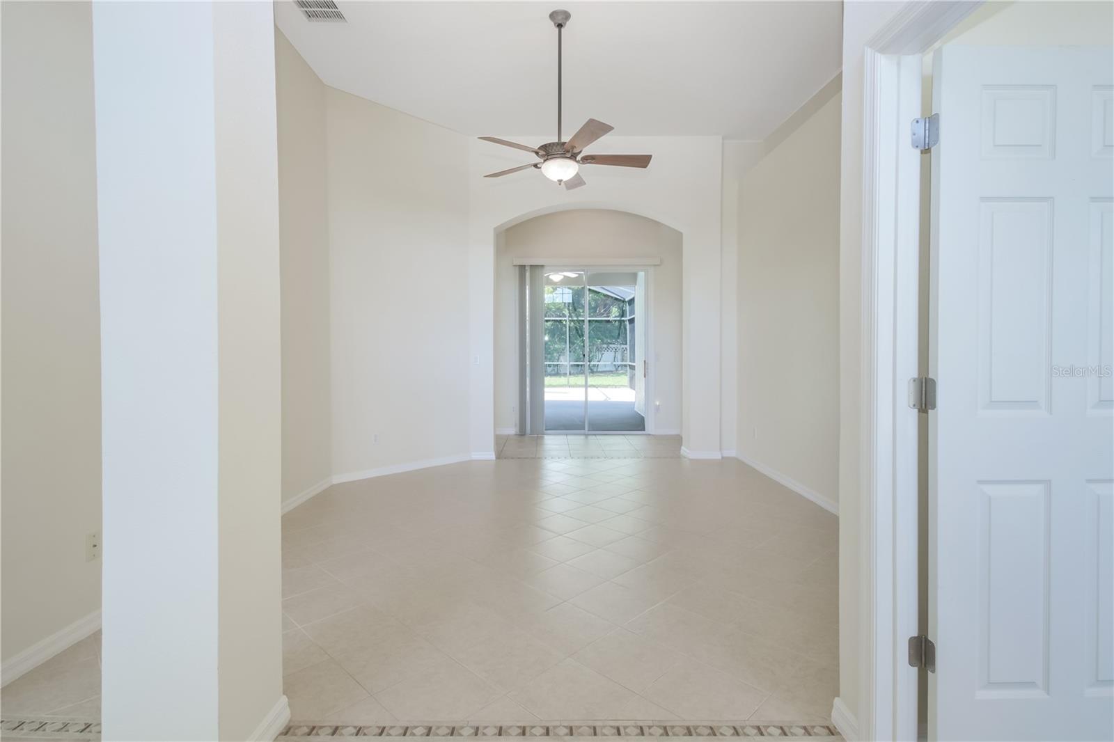 Image 19 of 43 For 140 Rangeline Woods Cove