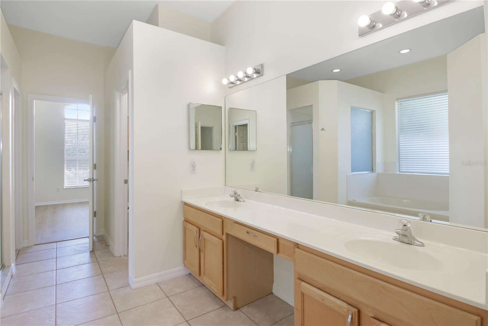 Image 24 of 43 For 140 Rangeline Woods Cove