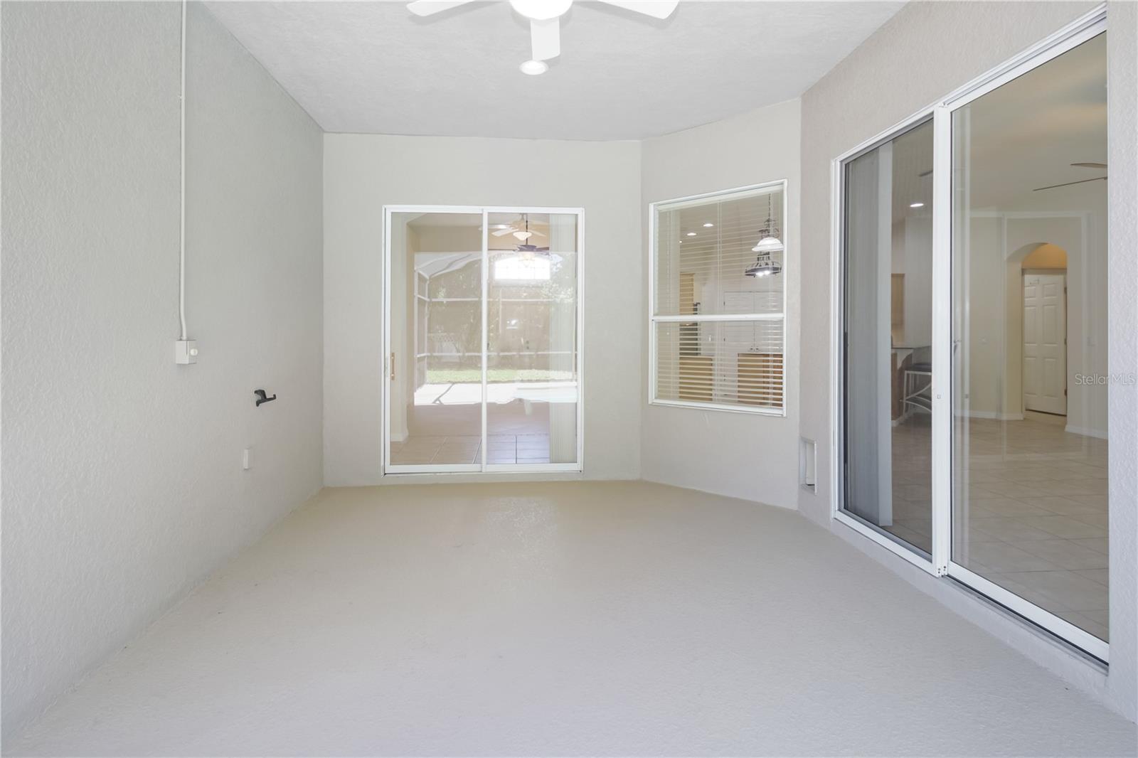 Image 37 of 43 For 140 Rangeline Woods Cove