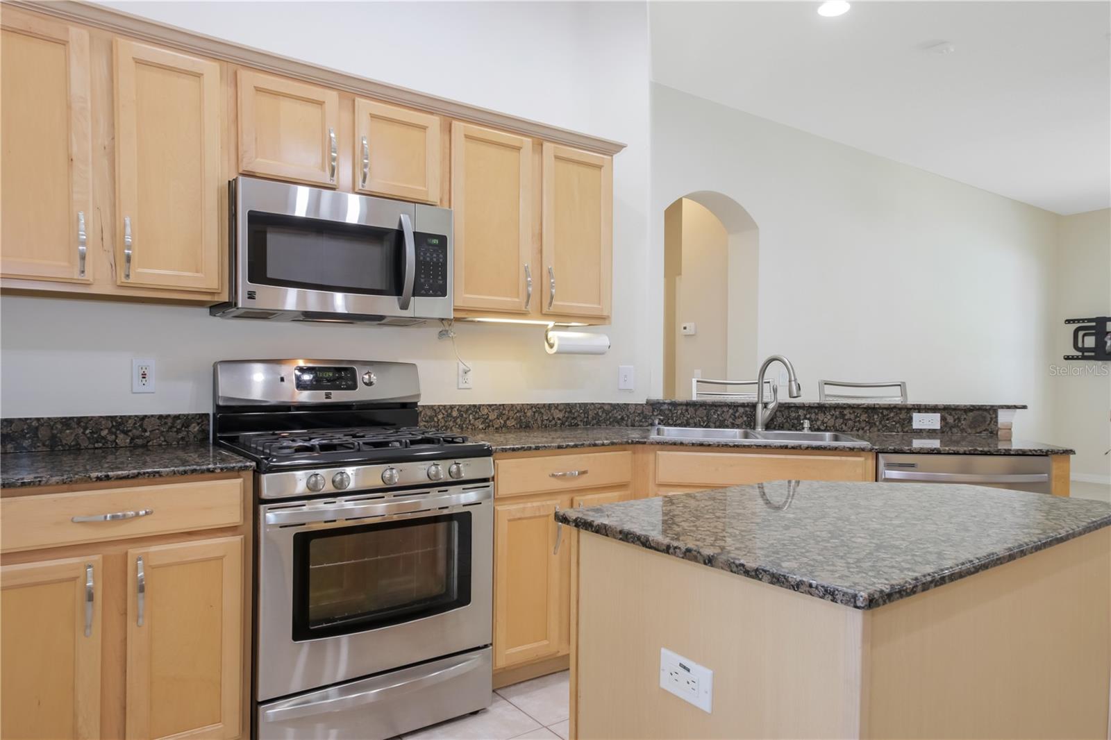 Image 9 of 43 For 140 Rangeline Woods Cove