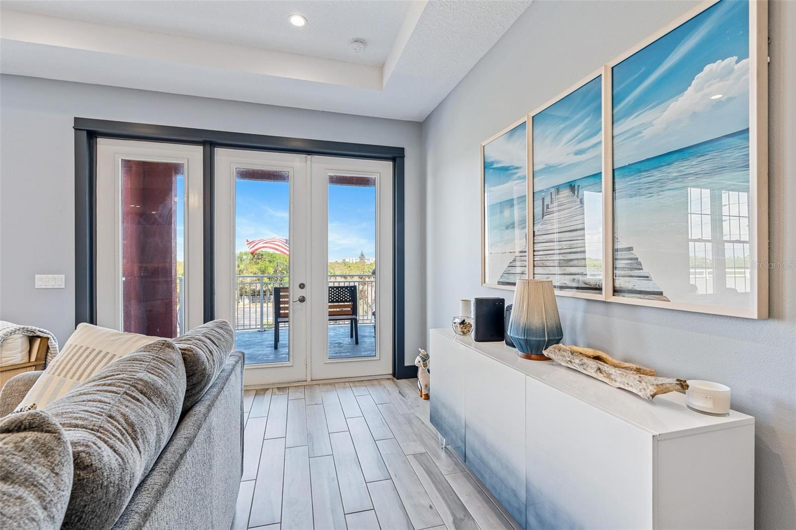 Image 14 of 35 For 701 3rd Avenue Ph