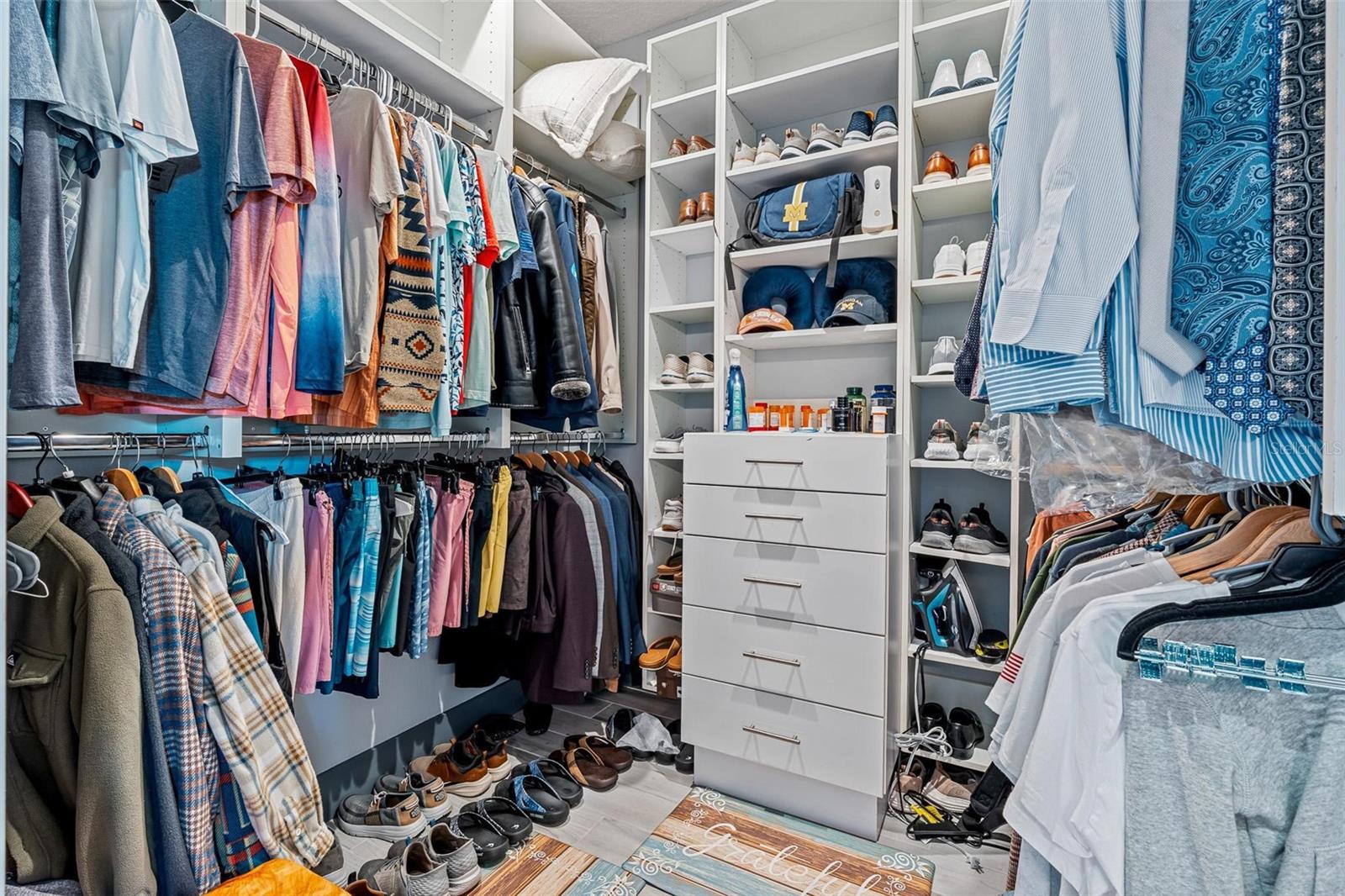 Image 19 of 35 For 701 3rd Avenue Ph