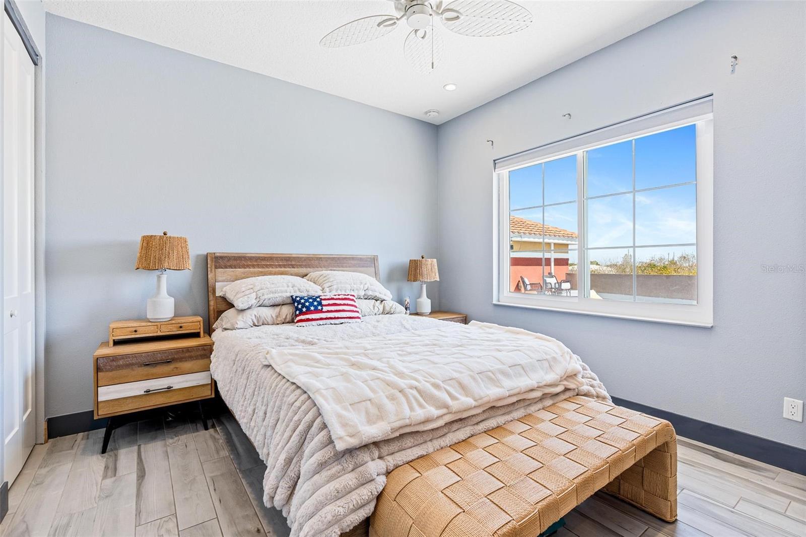 Image 20 of 35 For 701 3rd Avenue Ph