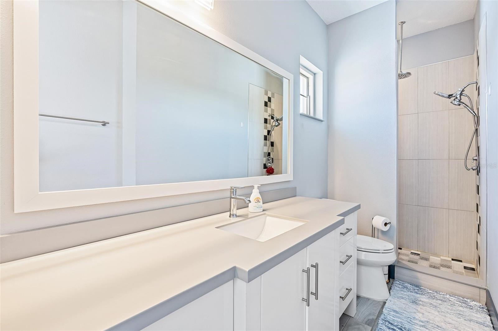 Image 21 of 35 For 701 3rd Avenue Ph