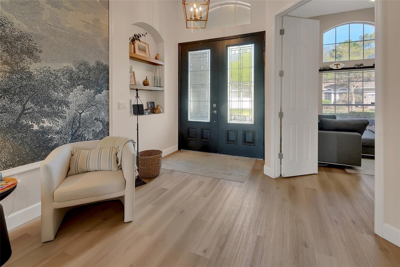 Image 3 of 54 For 407 Thoroughbred Way