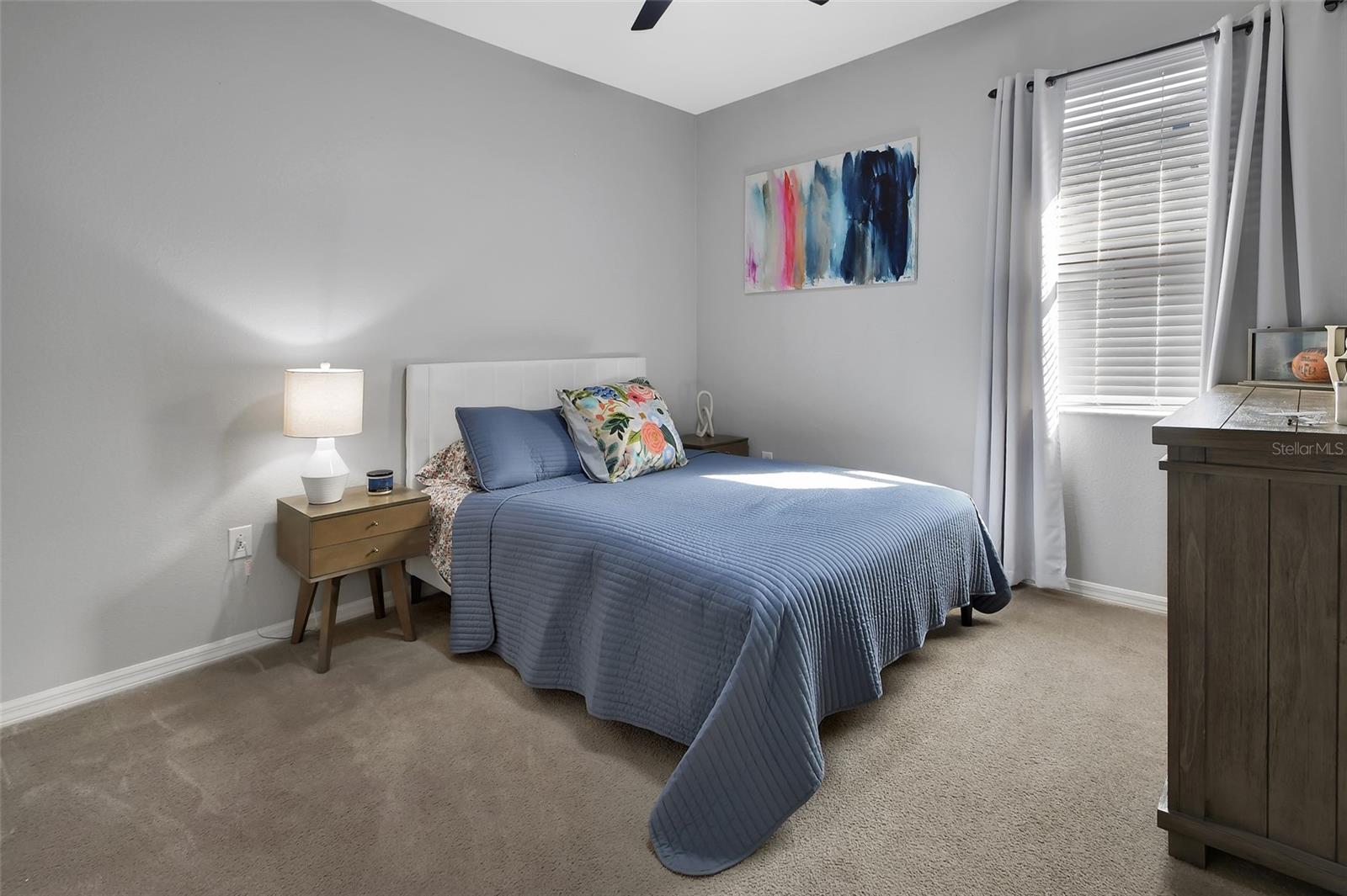 Image 30 of 54 For 407 Thoroughbred Way