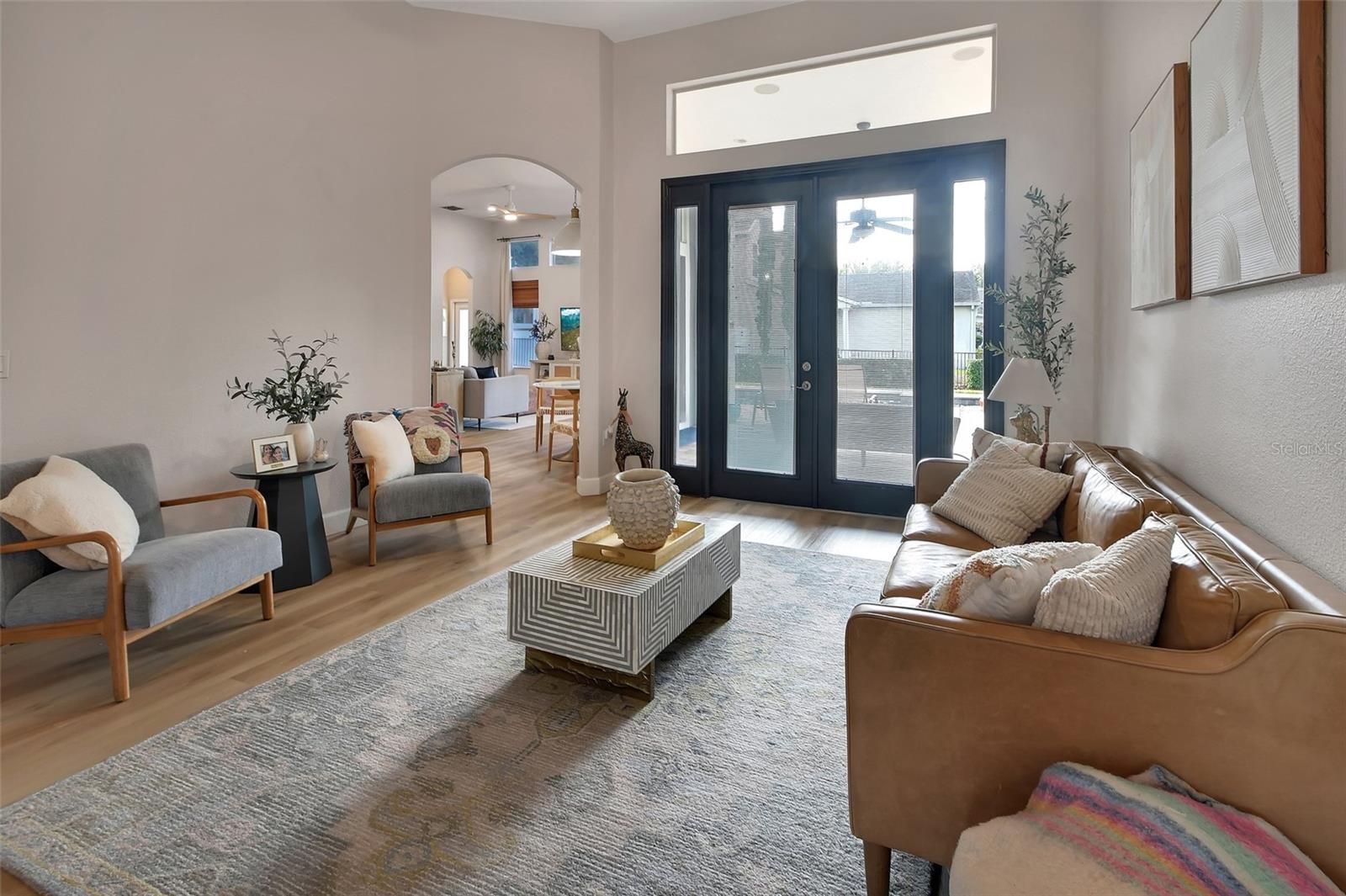 Image 4 of 54 For 407 Thoroughbred Way