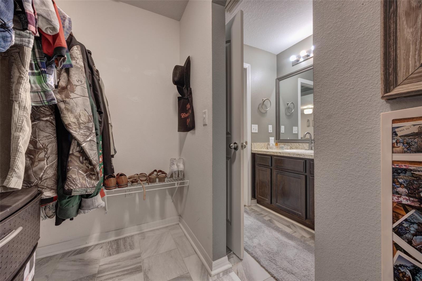 Image 19 of 37 For 309 Southern Winds Boulevard