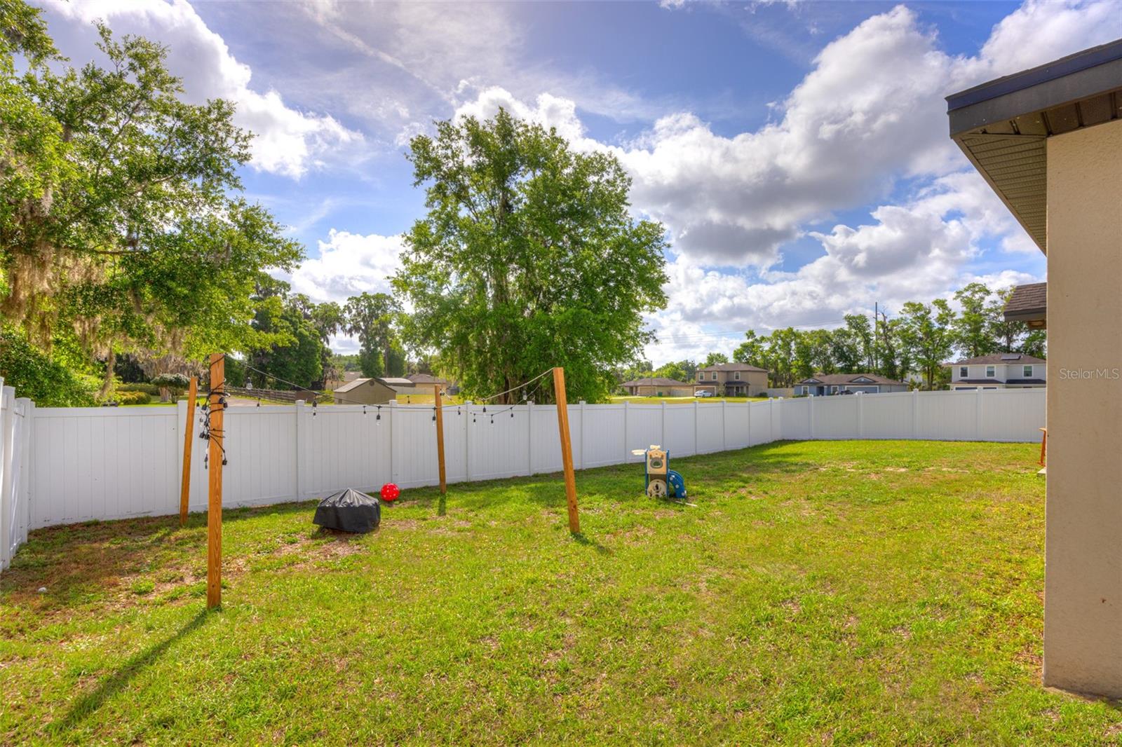 Image 35 of 37 For 309 Southern Winds Boulevard