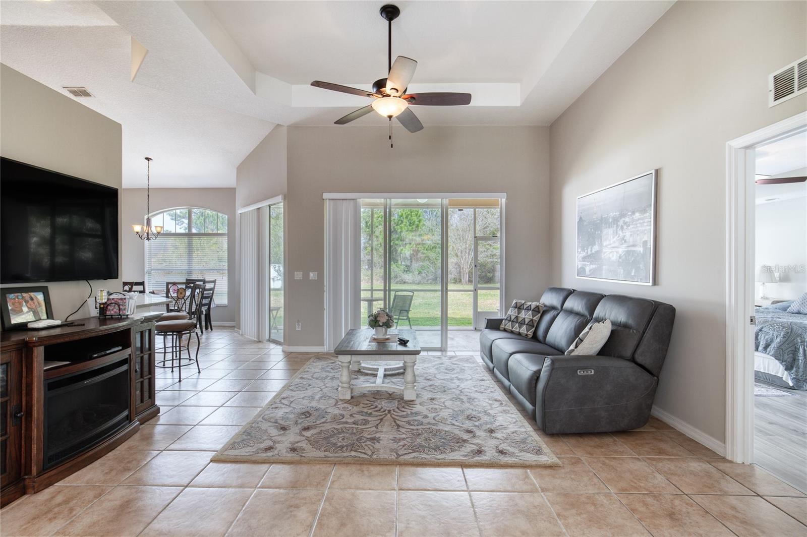 Image 13 of 46 For 89 Felwood Lane