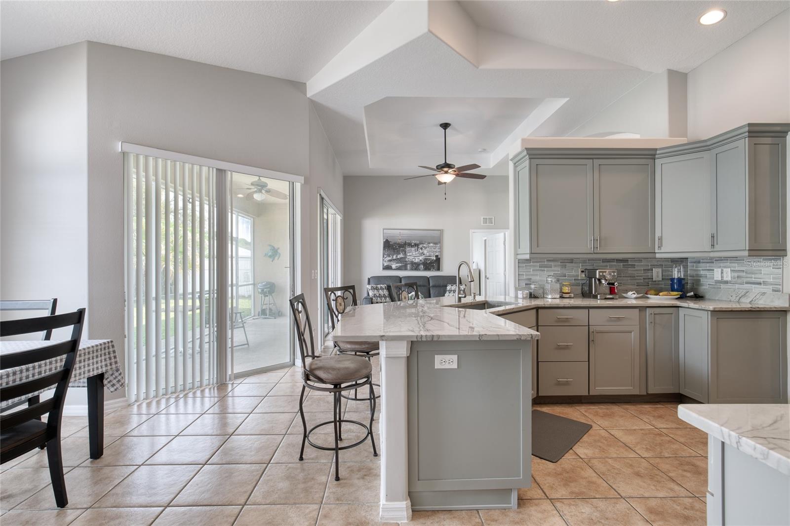 Image 22 of 46 For 89 Felwood Lane