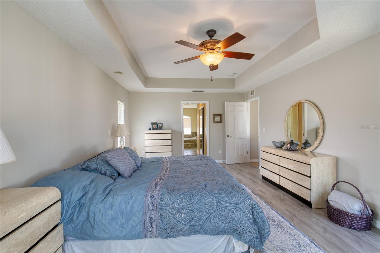 Image 27 of 46 For 89 Felwood Lane