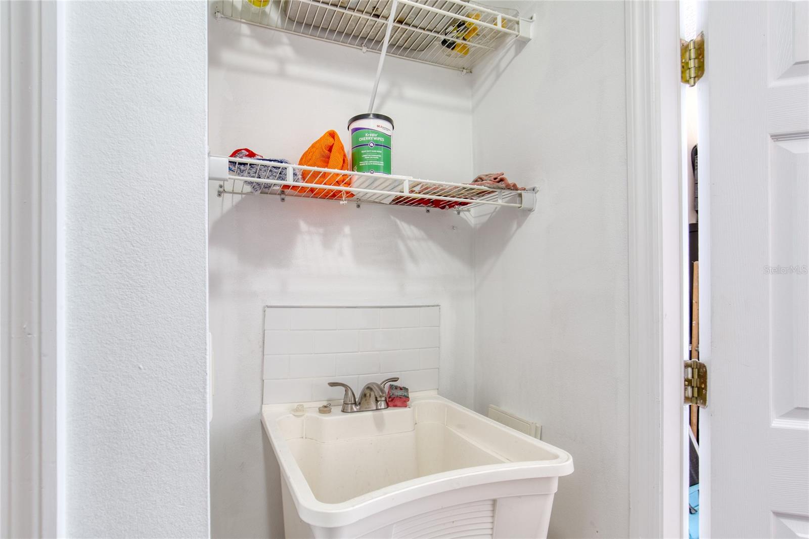 Image 34 of 46 For 89 Felwood Lane