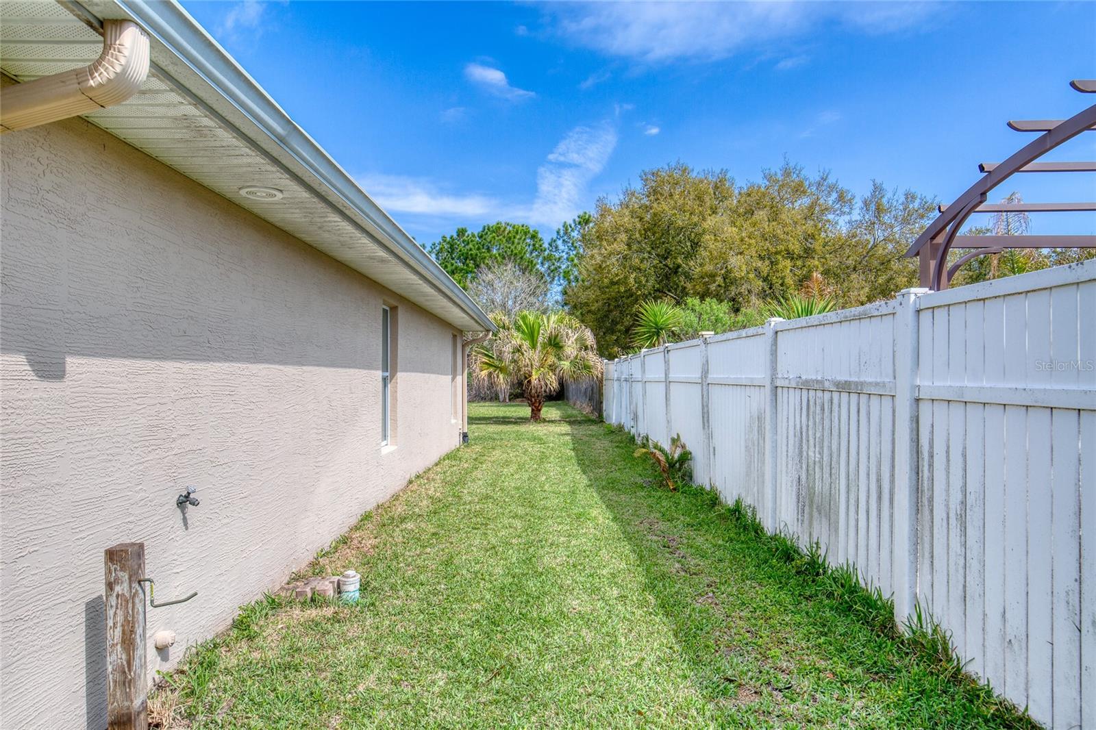 Image 46 of 46 For 89 Felwood Lane