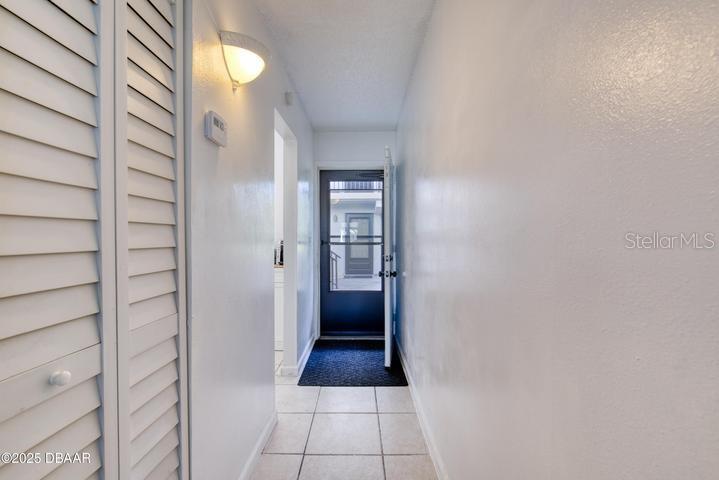 Image 5 of 21 For 1504 Virginia Avenue 101