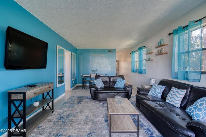 Image 8 of 21 For 1504 Virginia Avenue 101