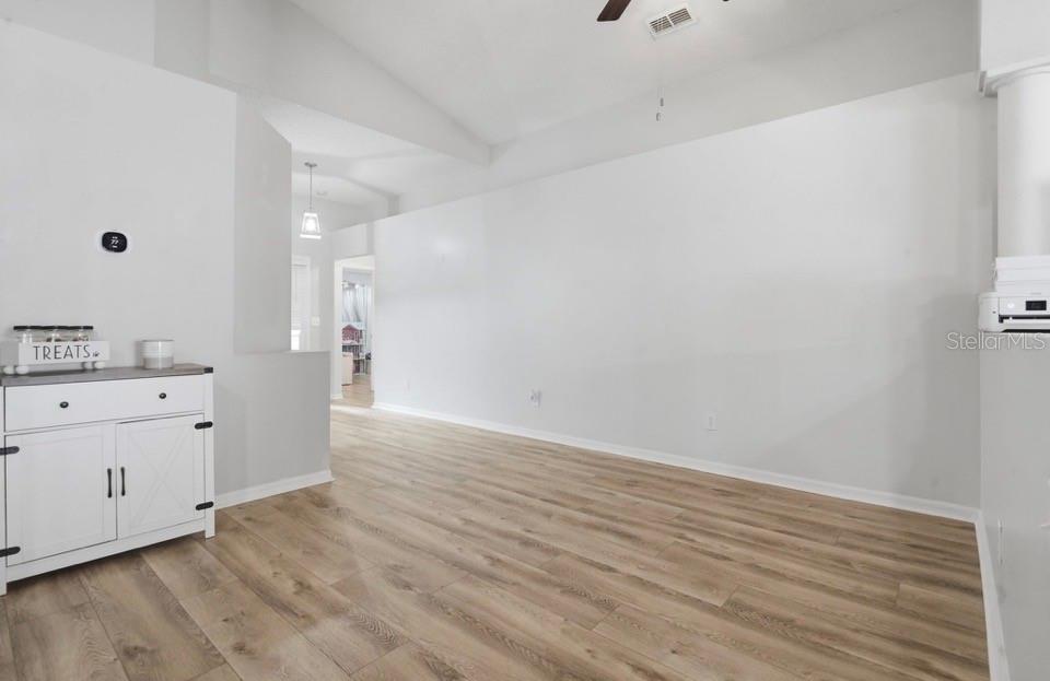 Image 5 of 38 For 656 Swan Range Road