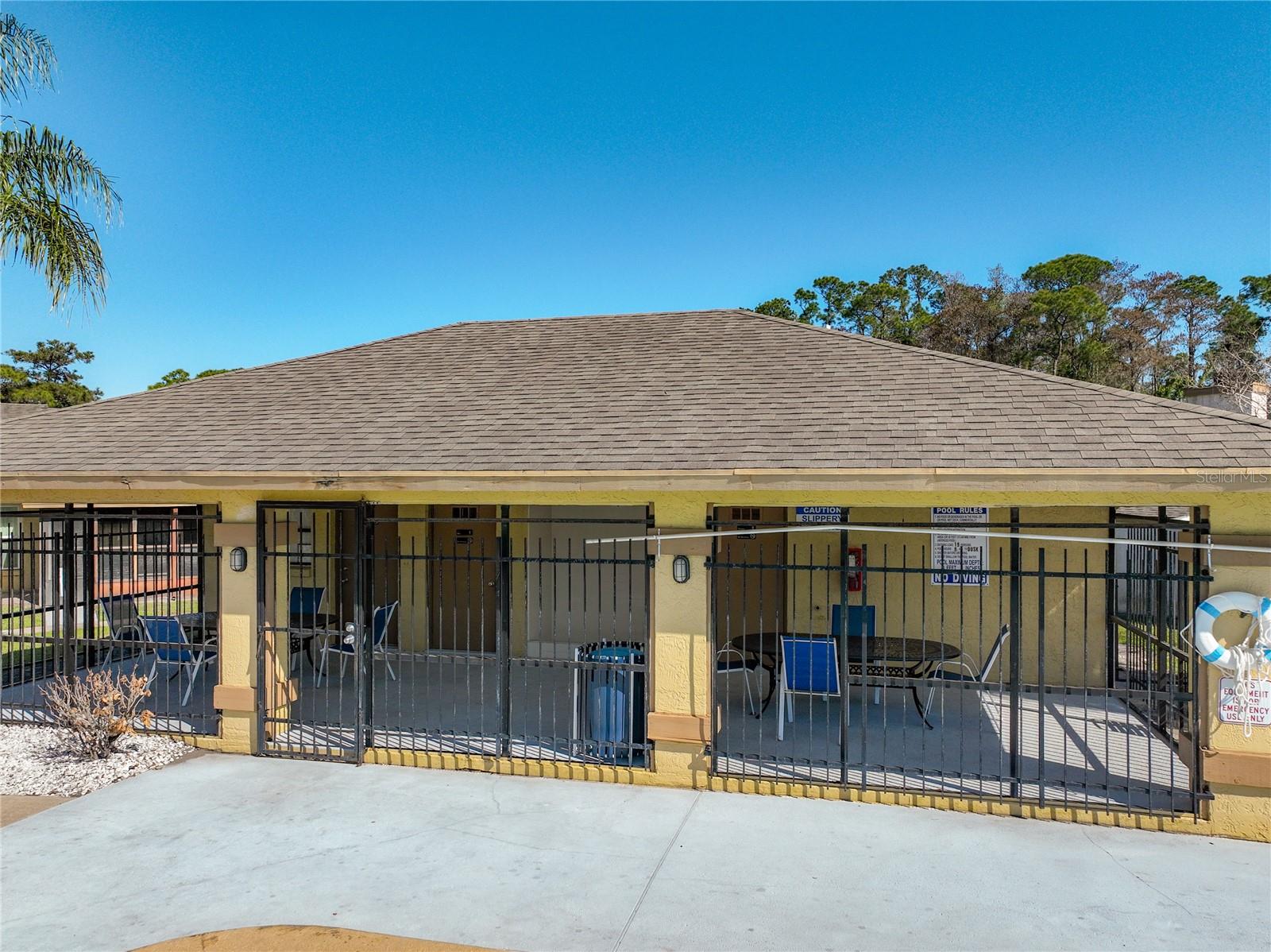 Image 32 of 39 For 193 Creekside Way