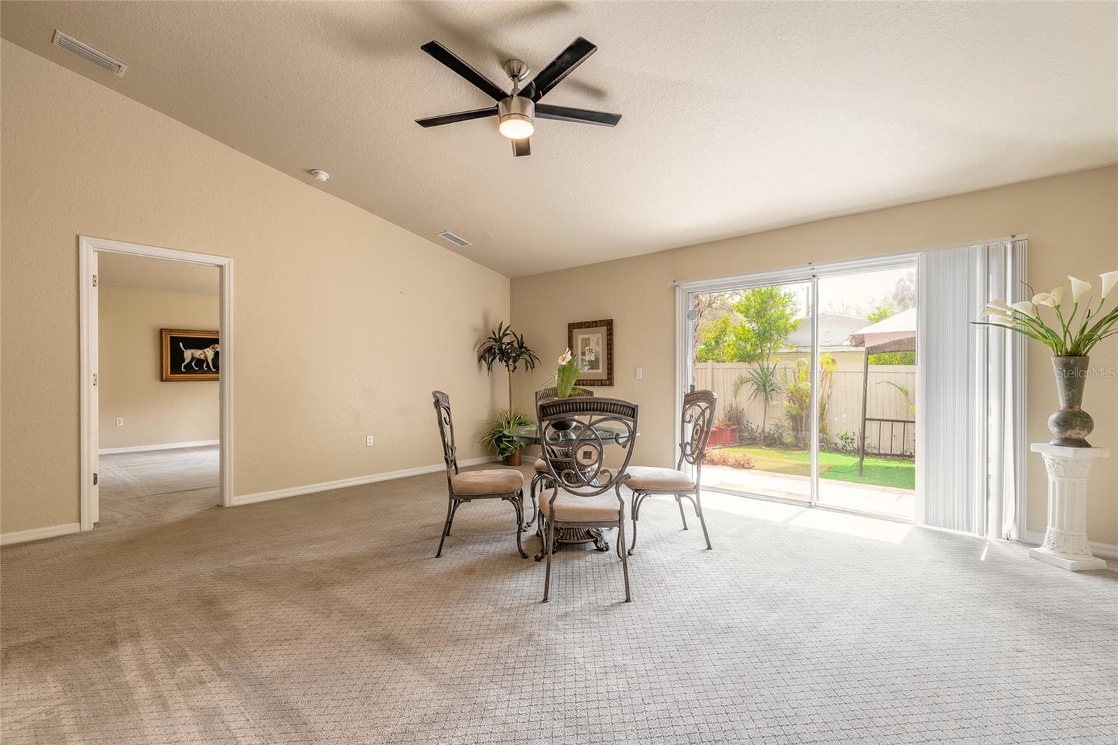 Image 13 of 30 For 258 Jefferson Street