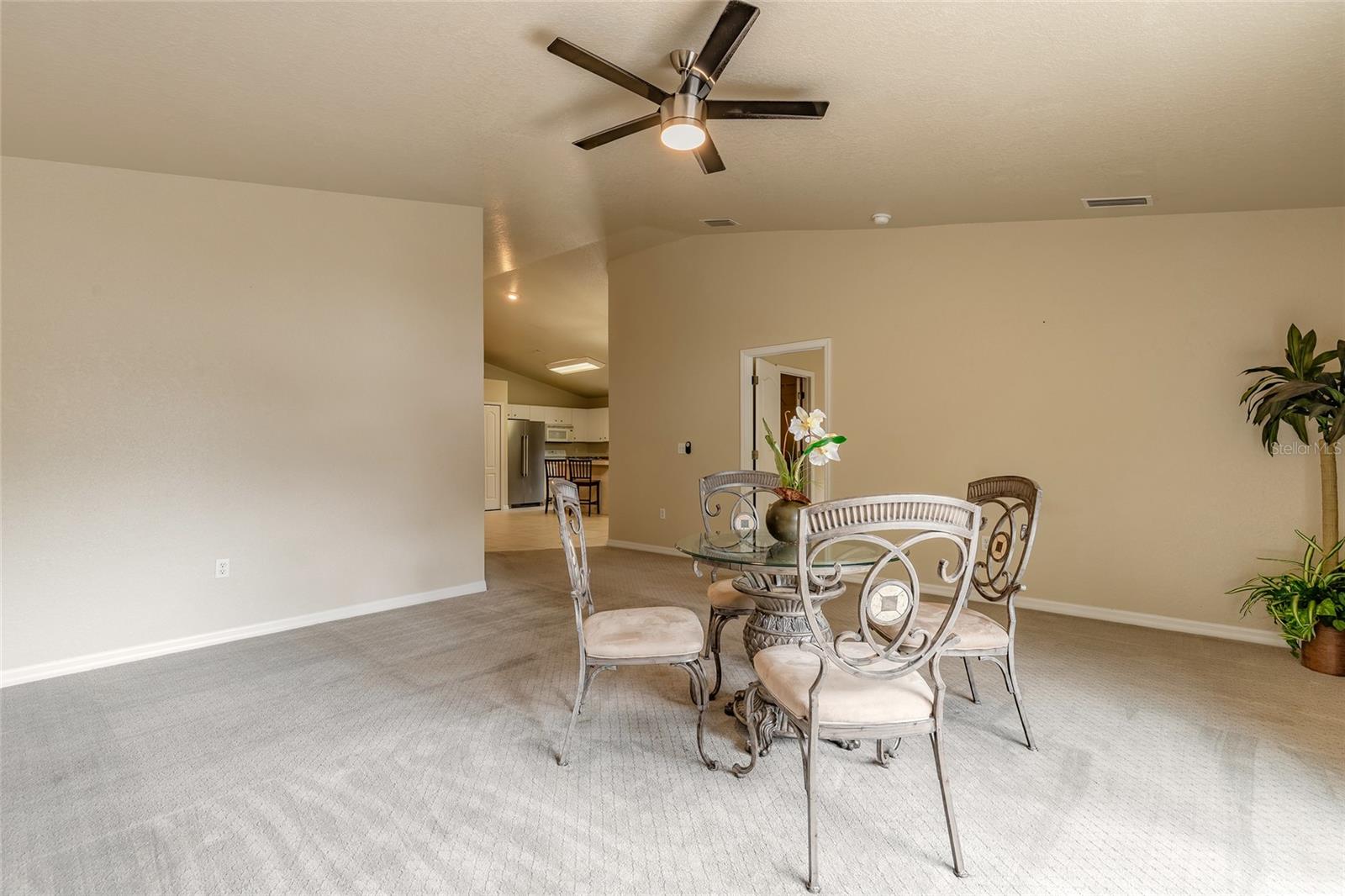 Image 14 of 30 For 258 Jefferson Street