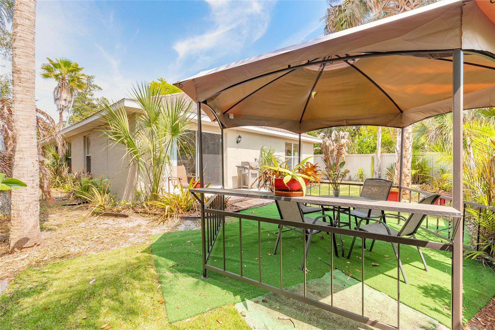 Image 26 of 30 For 258 Jefferson Street