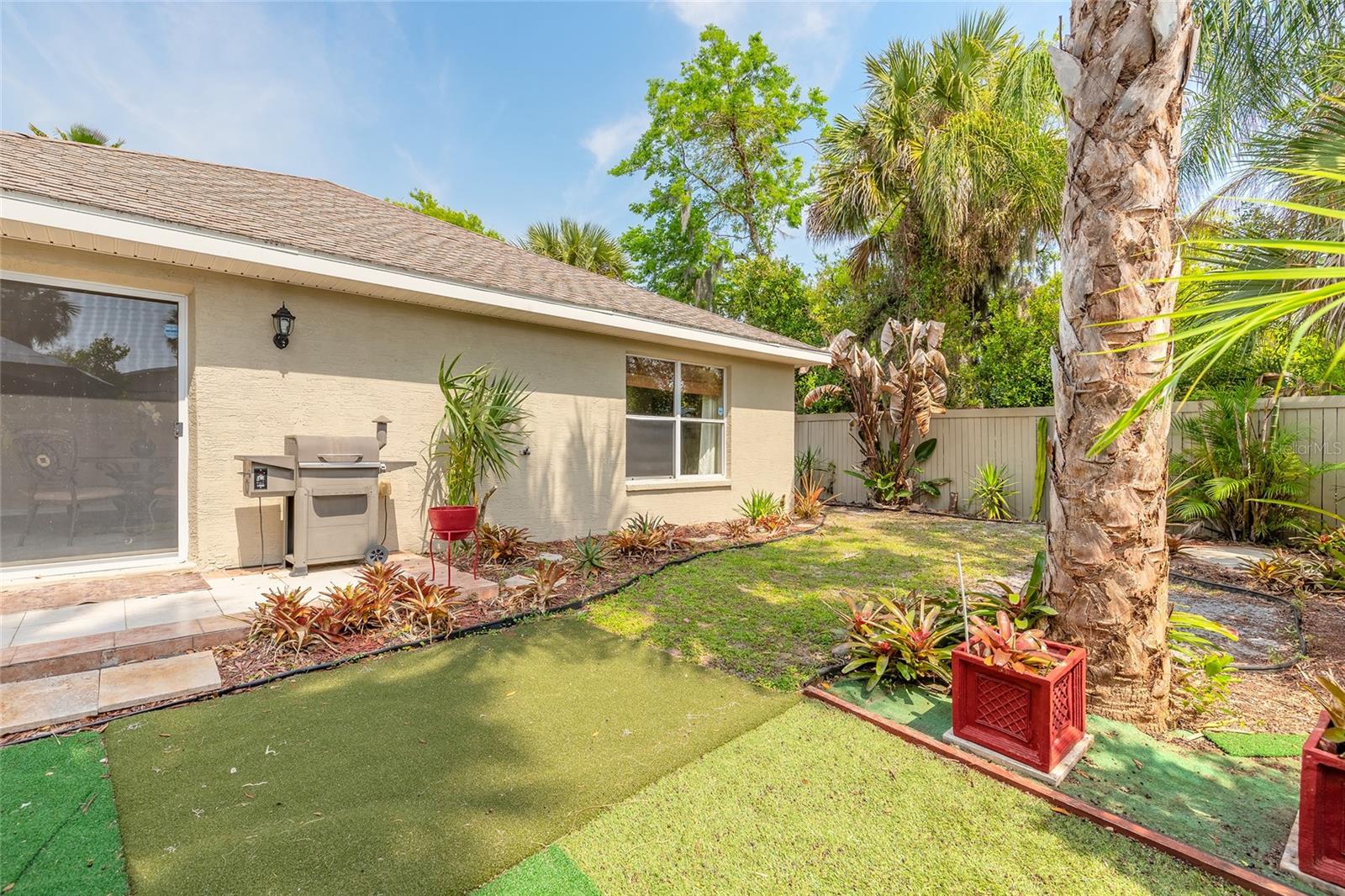 Image 27 of 30 For 258 Jefferson Street