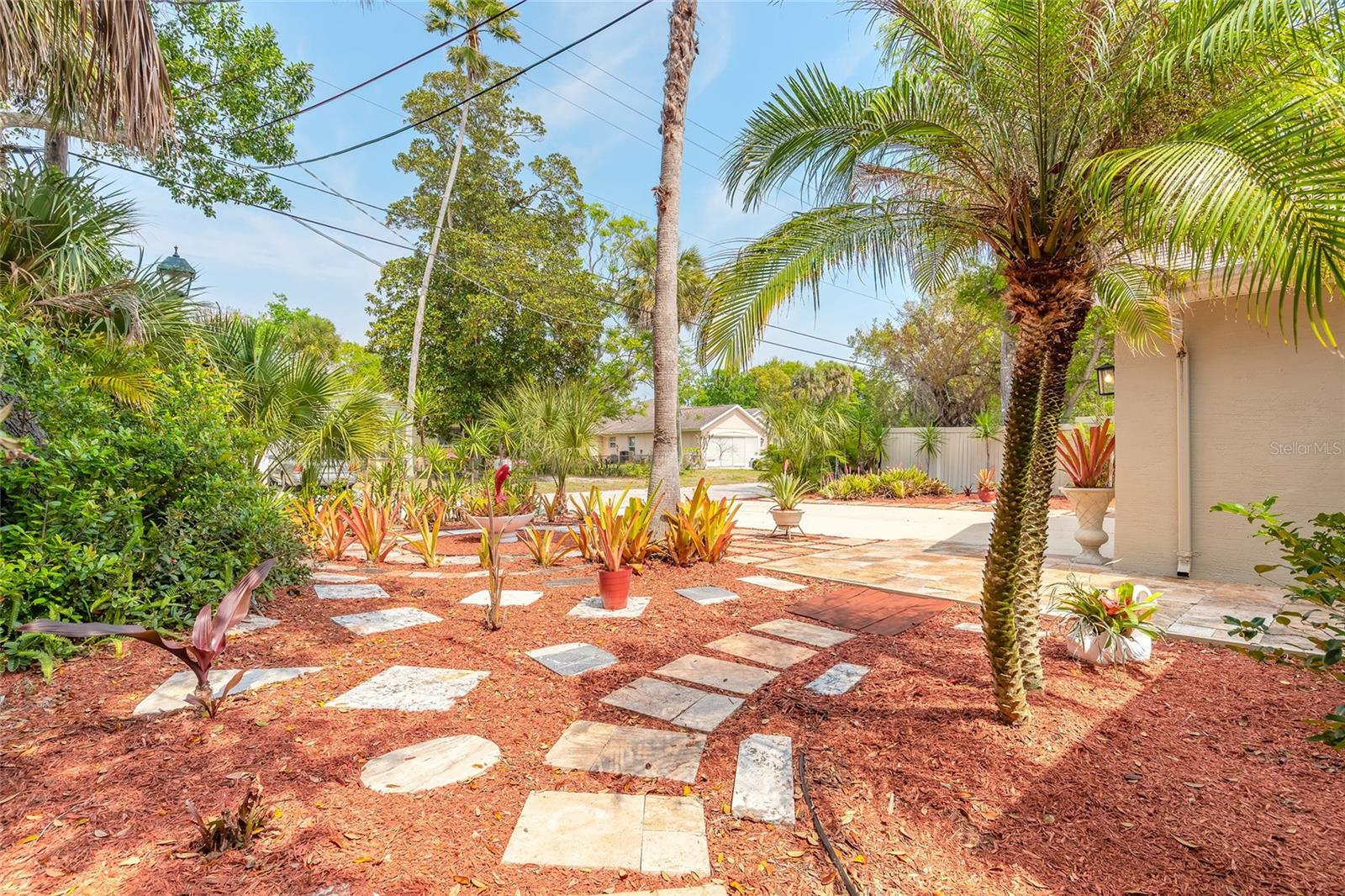 Image 4 of 30 For 258 Jefferson Street