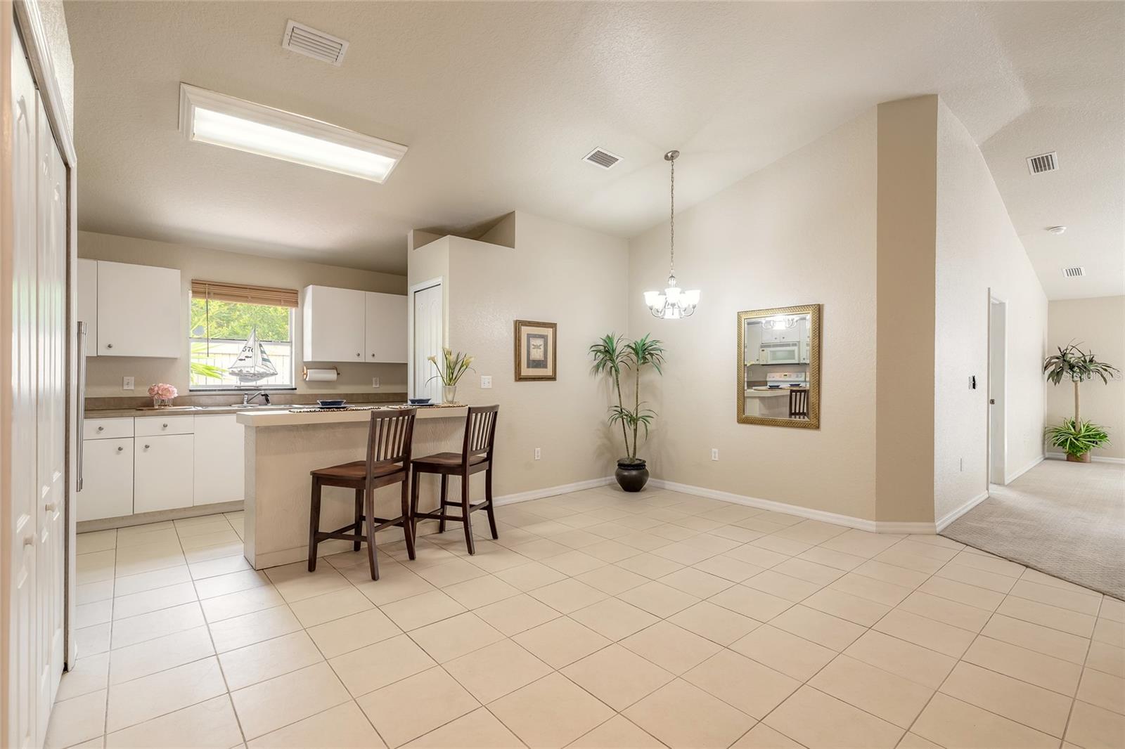 Image 7 of 30 For 258 Jefferson Street