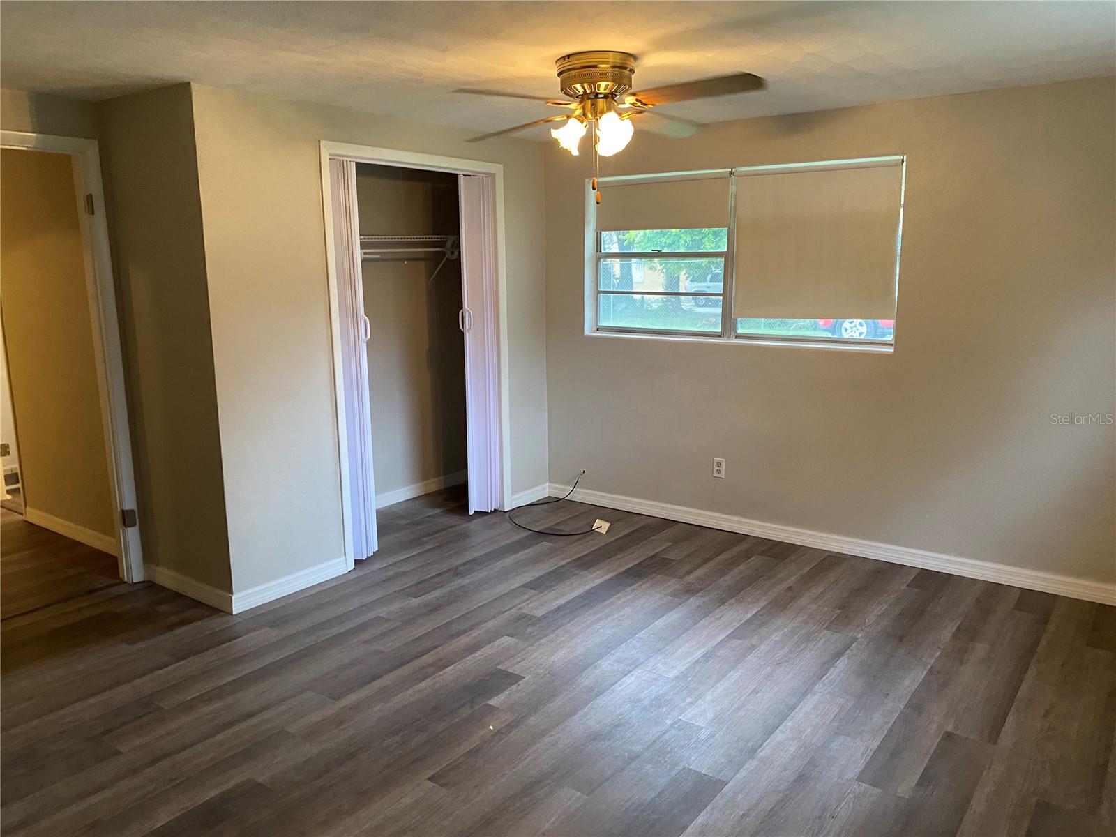 Image 6 of 12 For 239 Desoto Street