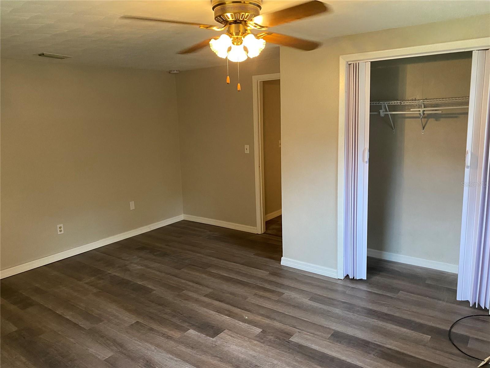 Image 9 of 12 For 239 Desoto Street