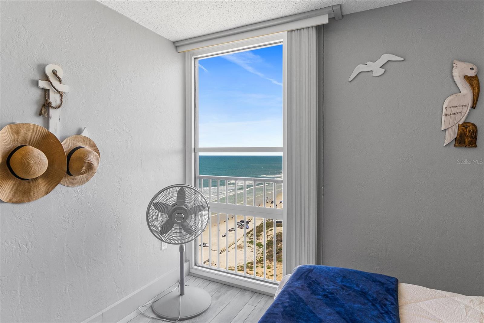 Image 21 of 49 For 3051 Atlantic Avenue P020