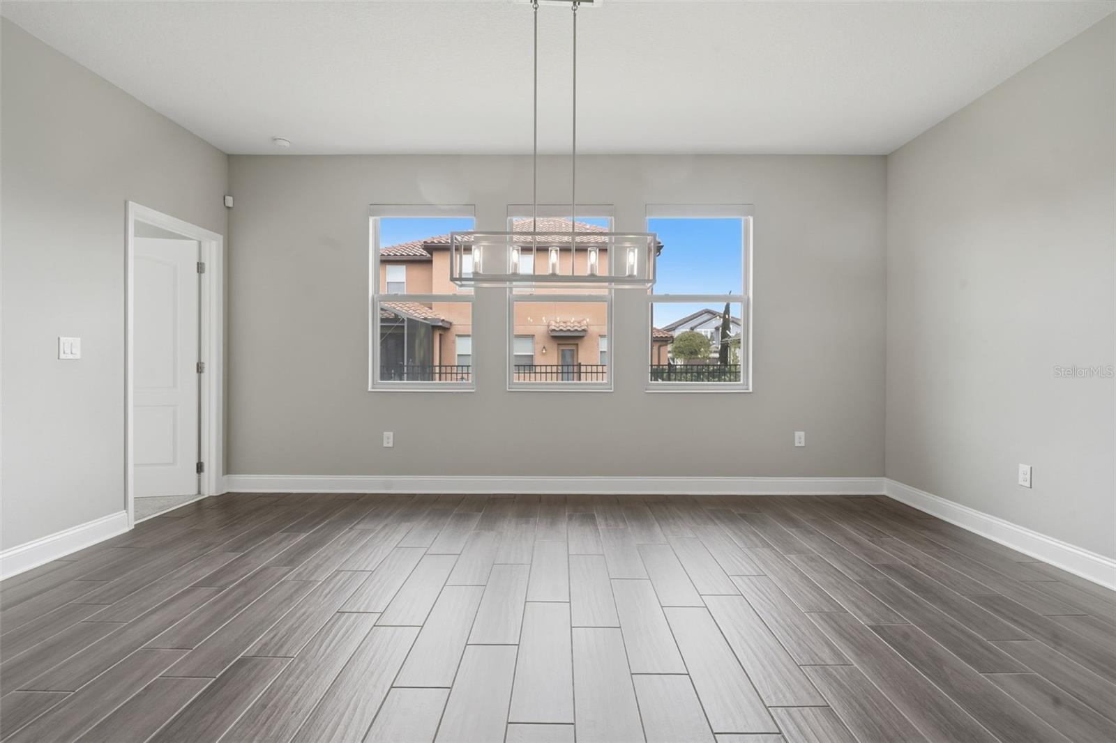 Image 10 of 51 For 251 Teddy Rushing Street