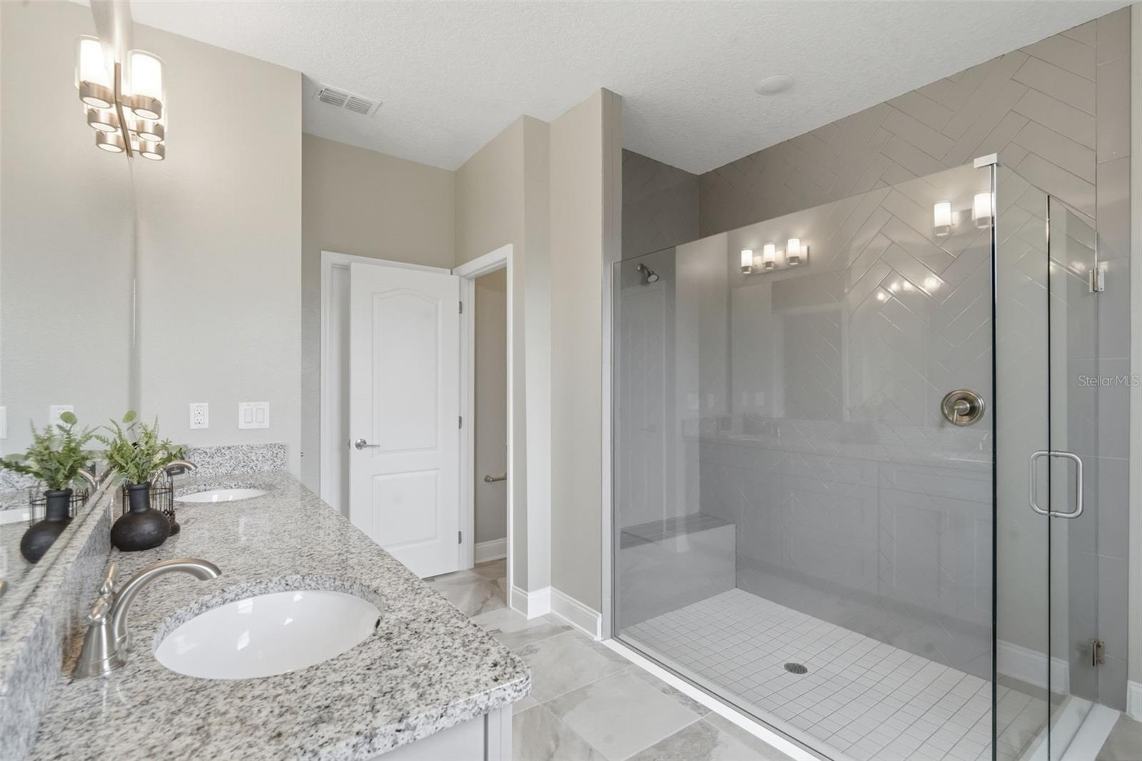 Image 29 of 51 For 251 Teddy Rushing Street