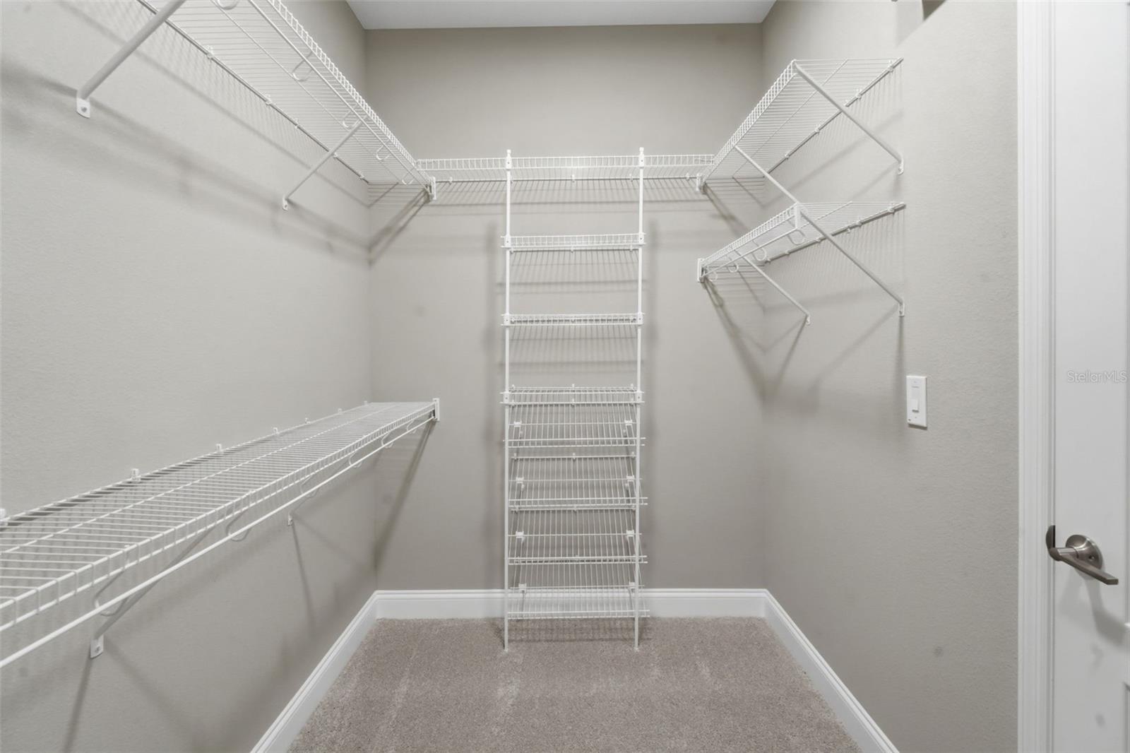 Image 31 of 51 For 251 Teddy Rushing Street