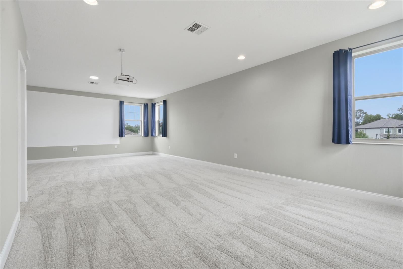 Image 41 of 51 For 251 Teddy Rushing Street