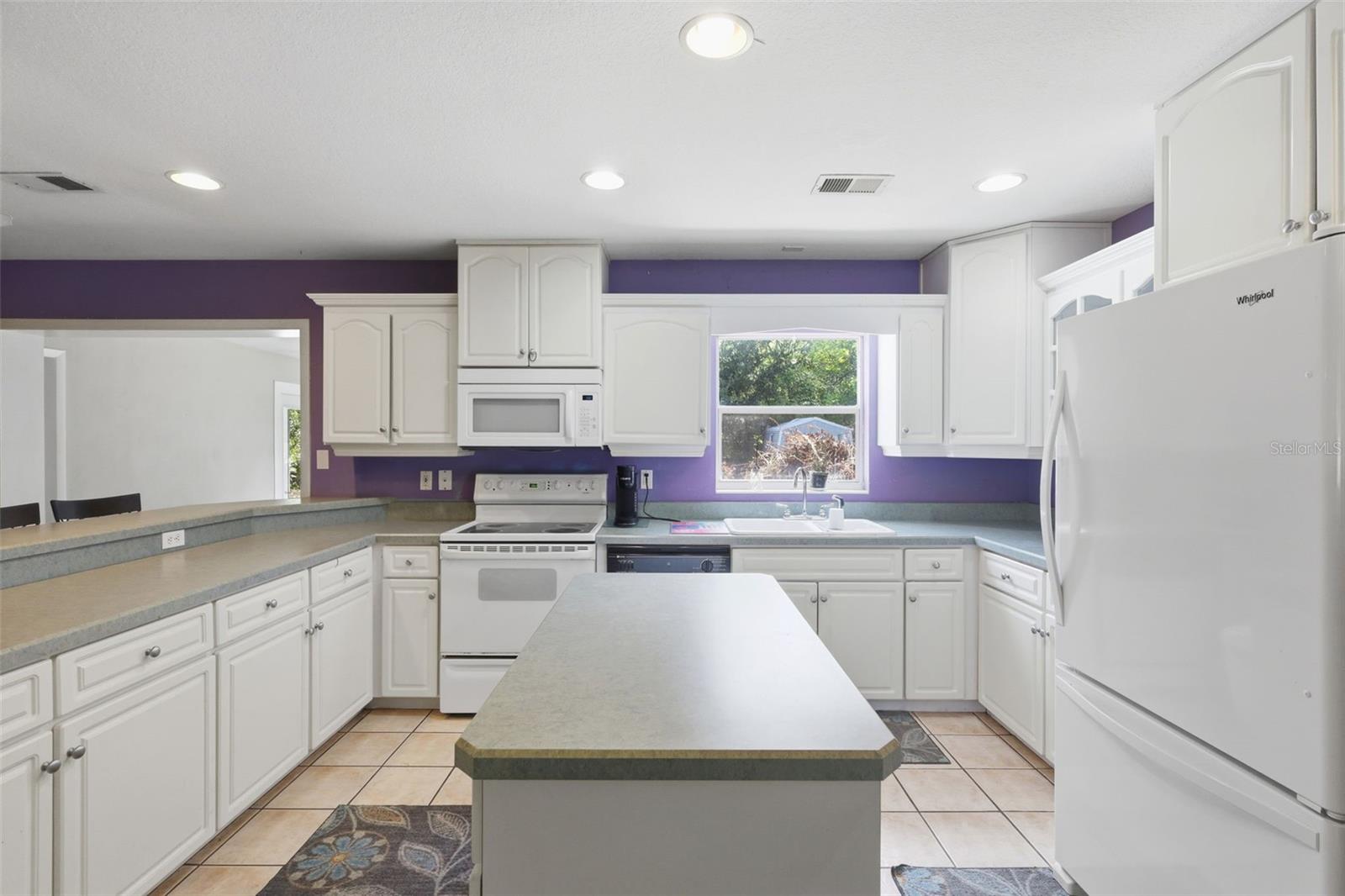 Image 21 of 30 For 1410 Chelsea Avenue