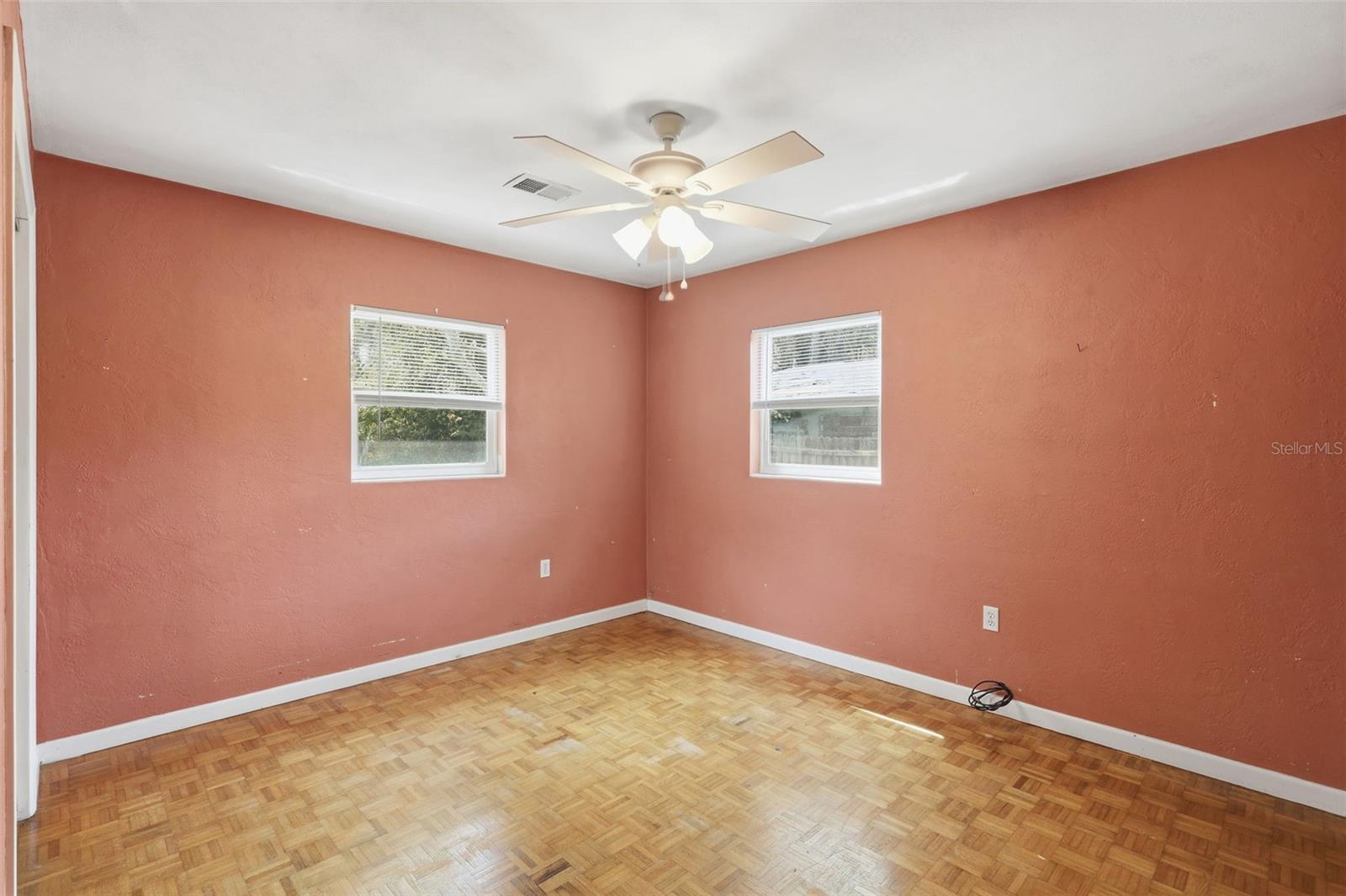 Image 23 of 30 For 1410 Chelsea Avenue