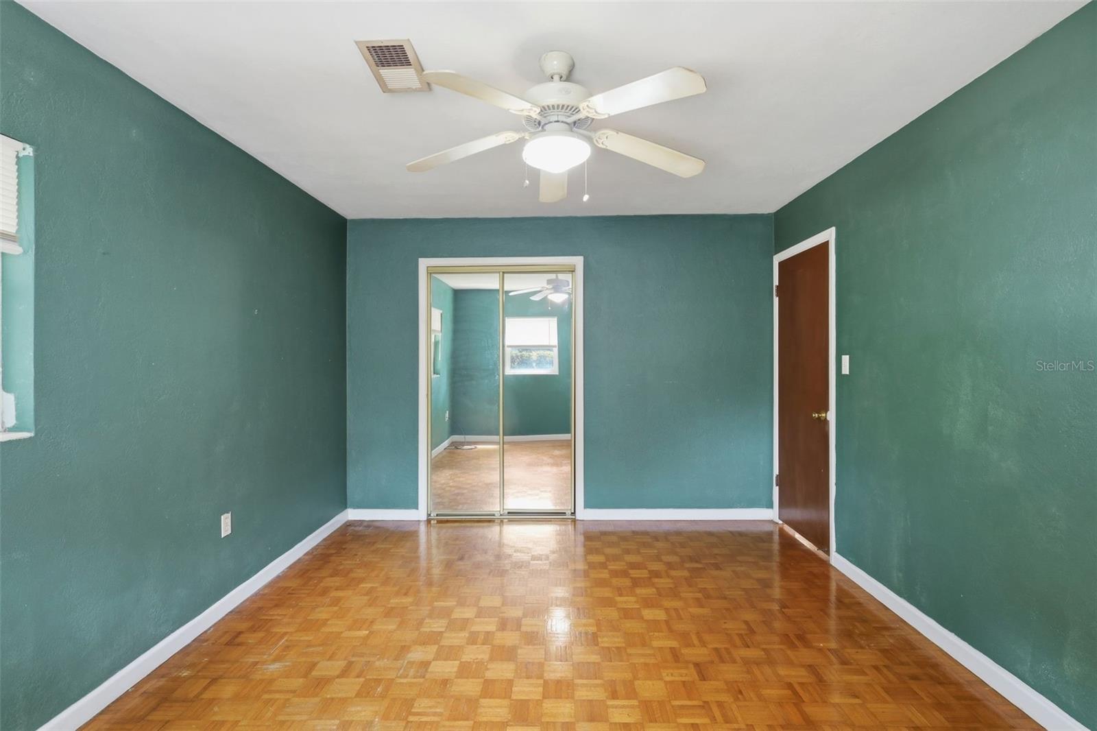 Image 24 of 30 For 1410 Chelsea Avenue