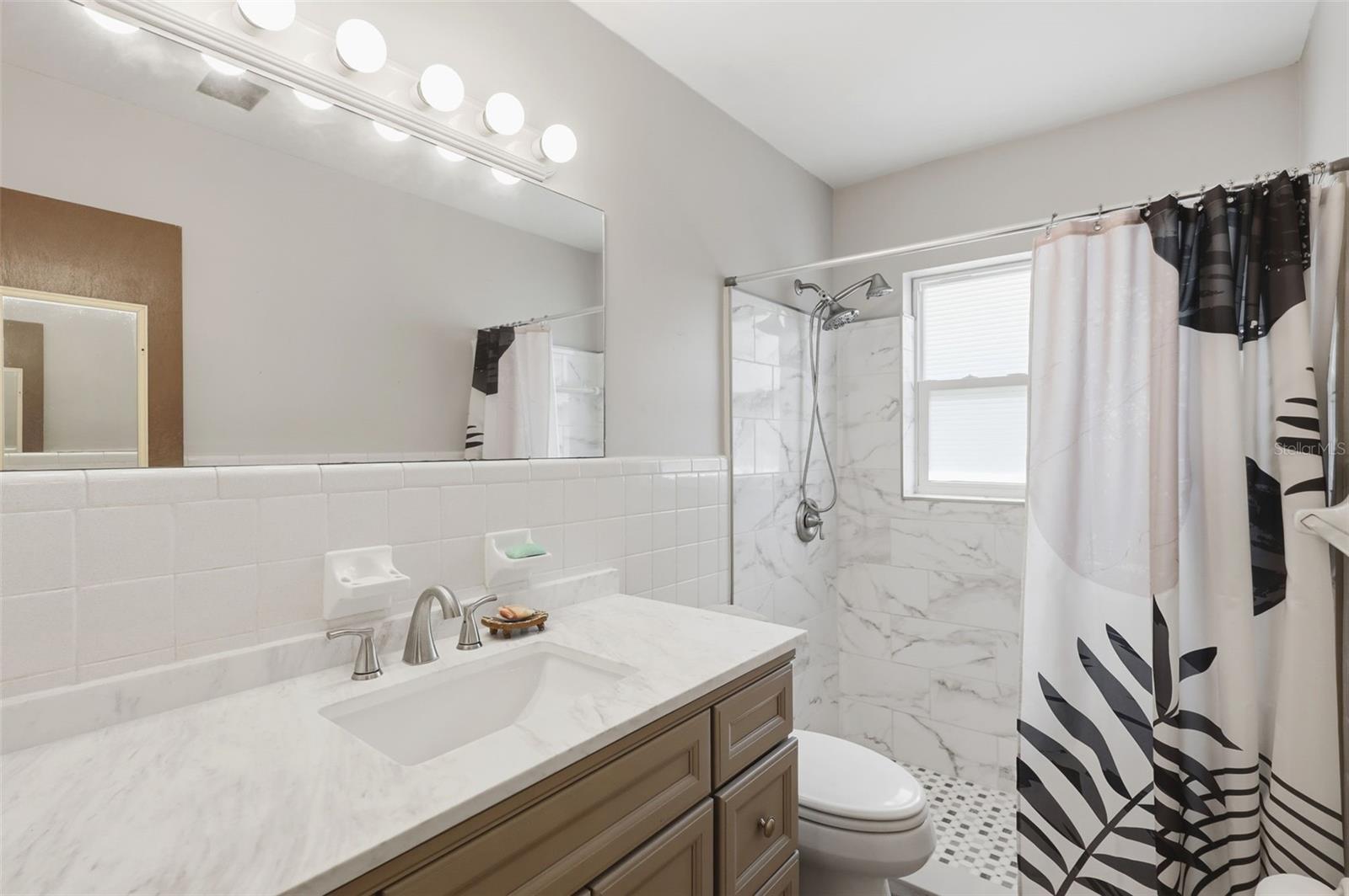 Image 25 of 30 For 1410 Chelsea Avenue